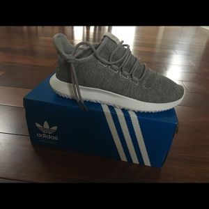 Adidas Tubular Shadow (final price)